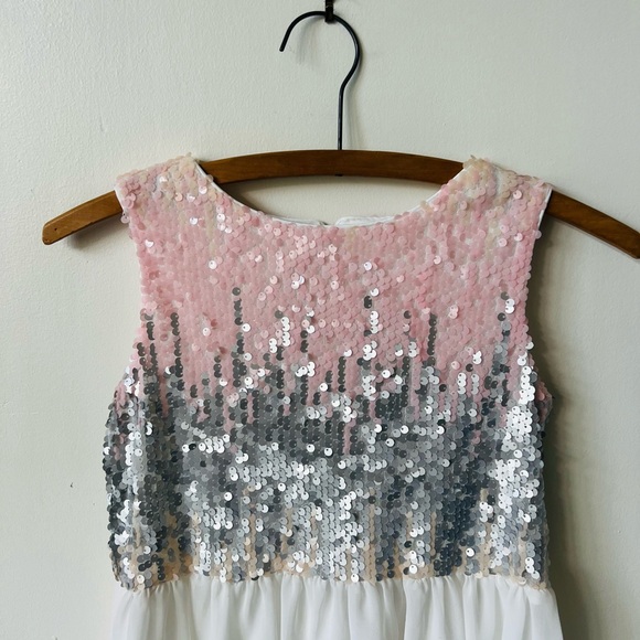 NWT Girls Blush and Silver Sequin Formal Dress Size 12 Blush Brand - Picture 5 of 9
